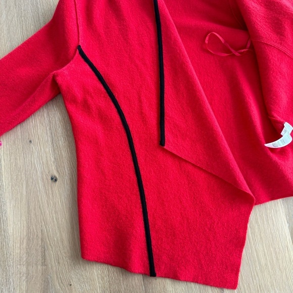 Chico’s Women’s Trimmed Traci Drape-front Cardigan Solid Red Wool Size 2 Sweater - Picture 9 of 12